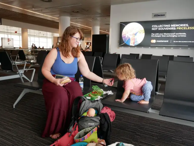23 Essentials when Travelling with a Toddler on a Plane