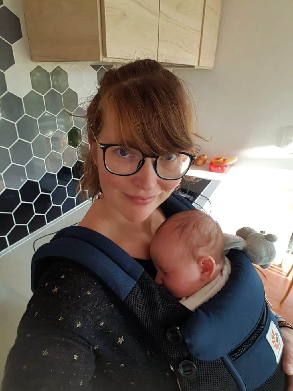 me trying out the Ergobaby Adapt Cool Air Mesh with my baby